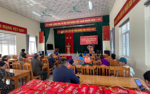 UBND XÃ LƯƠNG TRUNG - HỘI NGƯỜI CAO TUỔI XÃ TỔ CHỨC CHÚC THỌ, MỪNG THỌ CHO HỘI VIÊN TRÒN TUỔI XUÂN ẤT TỴ 2025